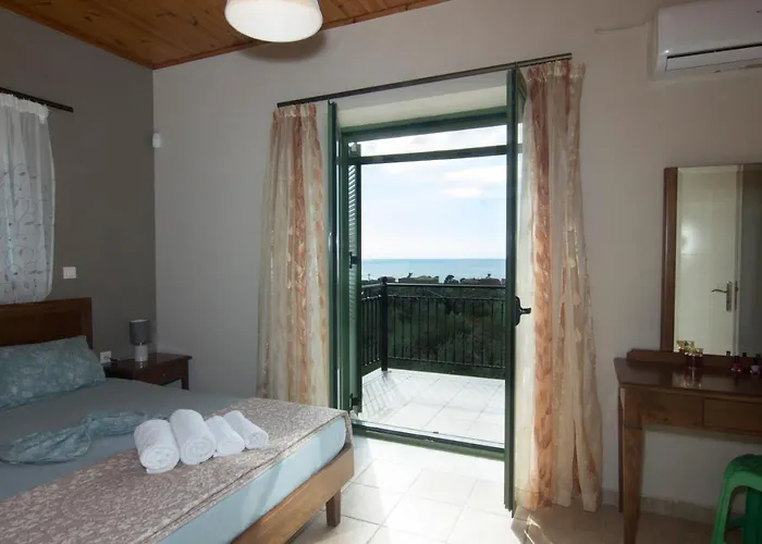 Mani Cosy View Maisonette Riglia